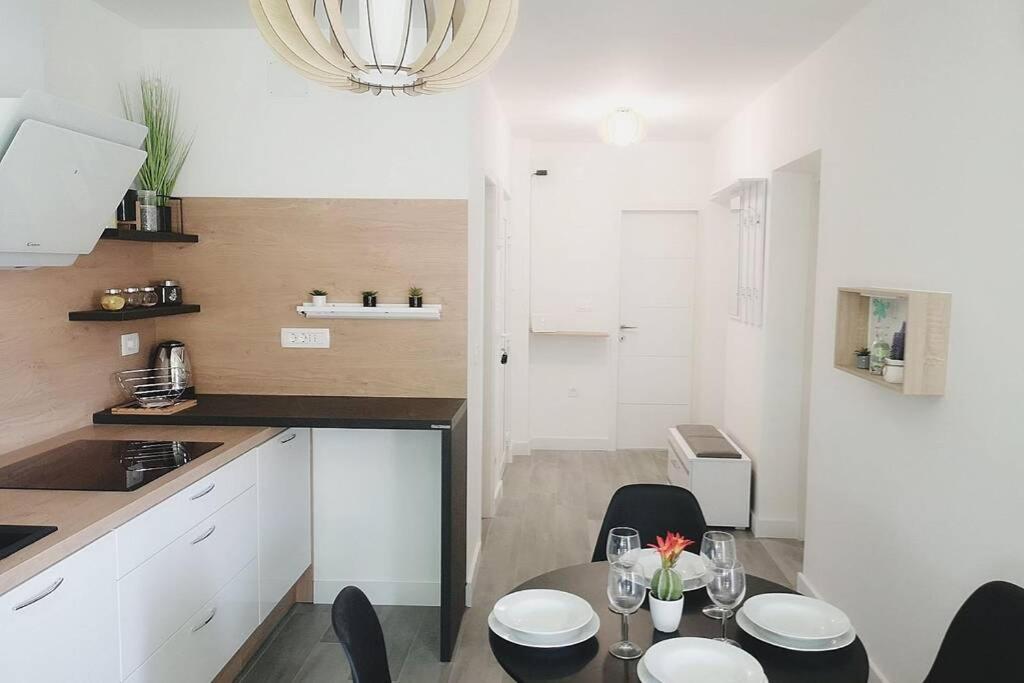 Apartman Levi Pula Exterior photo